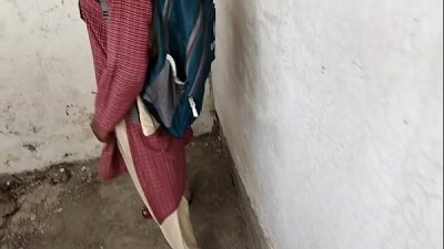 Desi village school girlfriend boyfriend real homemade fucking in Indian porn video